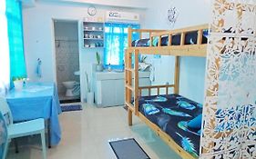 Spacious Cozy Room For Rent Near Naia